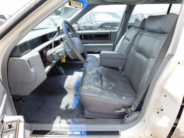 1990 Cadillac DeVille - photo 10