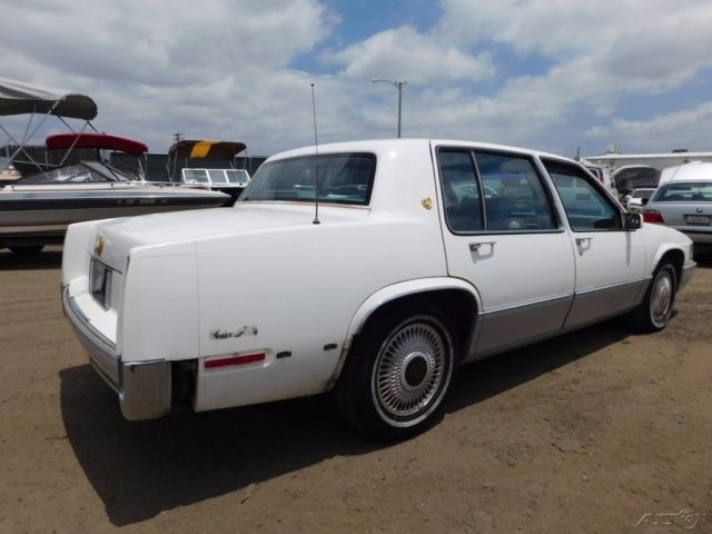 1990 Cadillac DeVille - photo 3