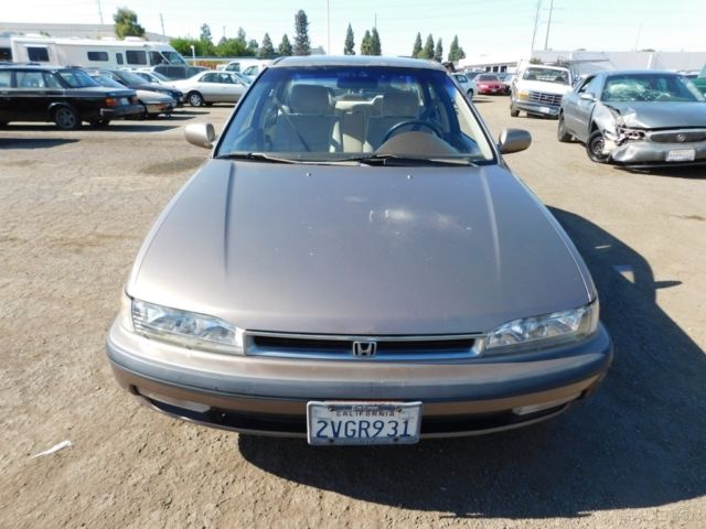 1991 Honda Accord LX - photo 2