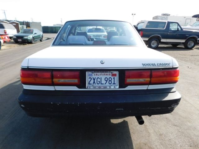 1991 Toyota Camry - photo 4
