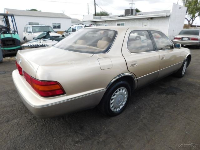 1992 Lexus LS Base Sedan 4-Door - photo 7