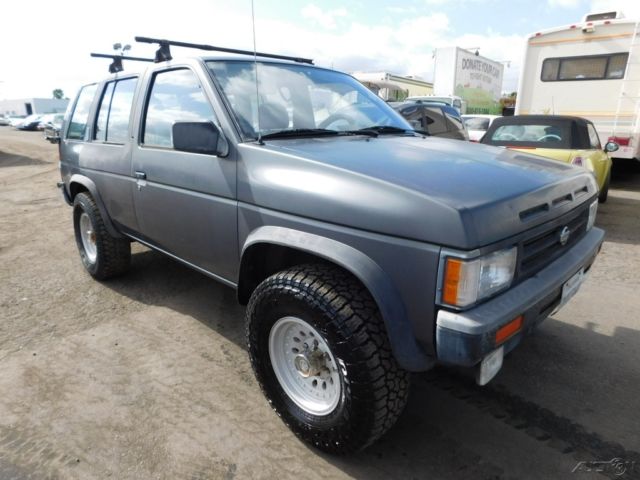 1992 Nissan Pathfinder XE - photo 6