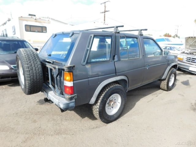 1992 Nissan Pathfinder XE - photo 8