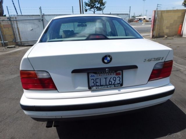 1993 BMW 3-Series i - photo 4