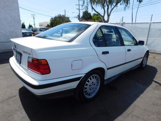 1993 BMW 3-Series i - photo 5