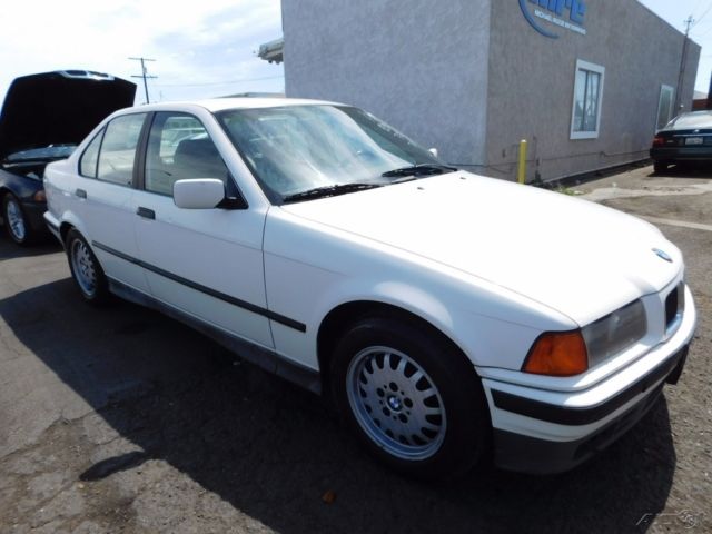 1993 BMW 3-Series i - photo 7
