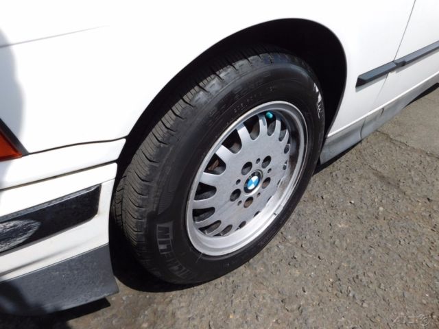1993 BMW 3-Series i - photo 9