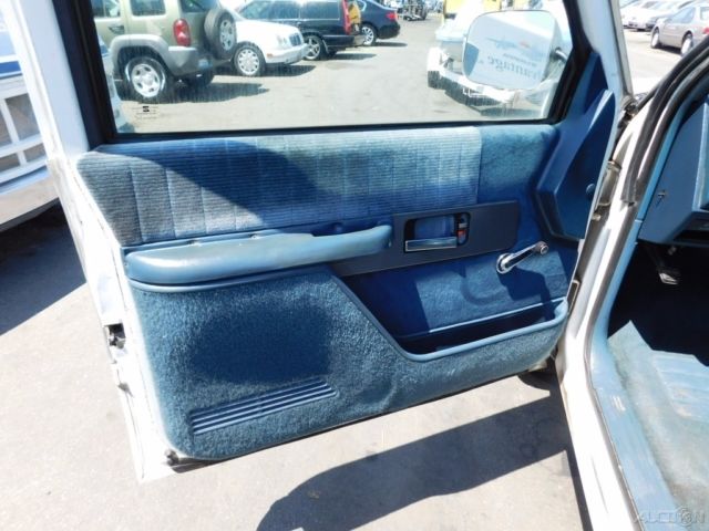 1993 Chevrolet C/K Pickup 1500 Fleetside - photo 9