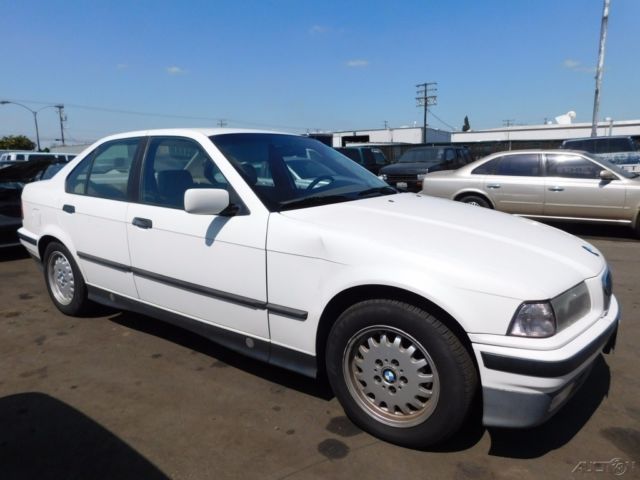 1993 BMW 3-Series i - photo 3