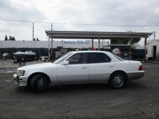 1993 Lexus LS Base Sedan 4-Door - photo 5