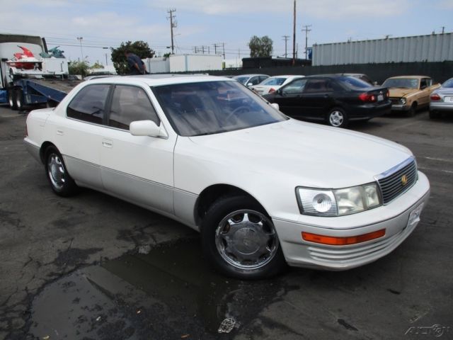1993 Lexus LS Base Sedan 4-Door - photo 8