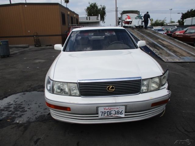 1993 Lexus LS Base Sedan 4-Door - photo 9