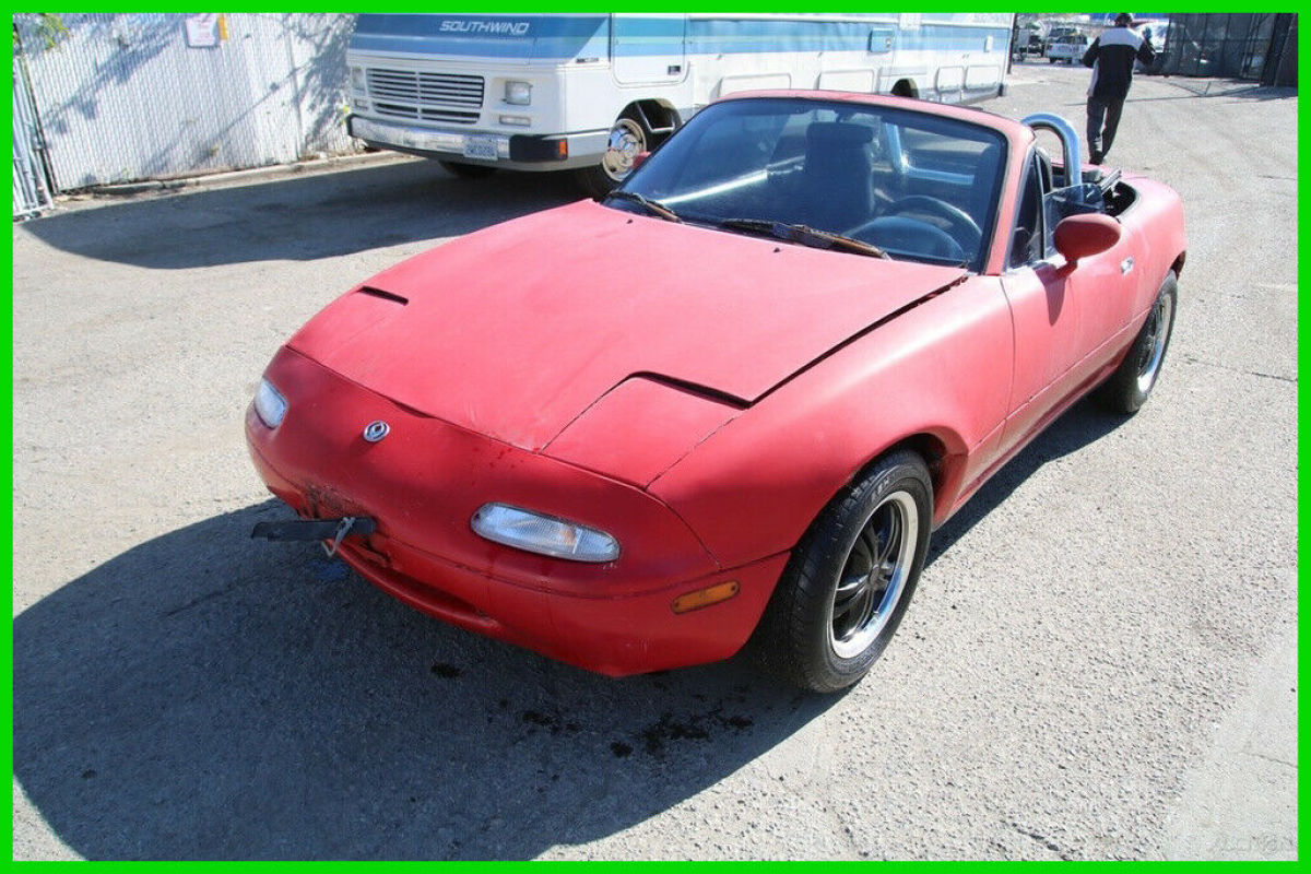 (C) 1993 Mazda MX-5 Miata 5 Speed Manual 4 Cylinder NO RESERVE 1993 Mazda MX-5 Miata