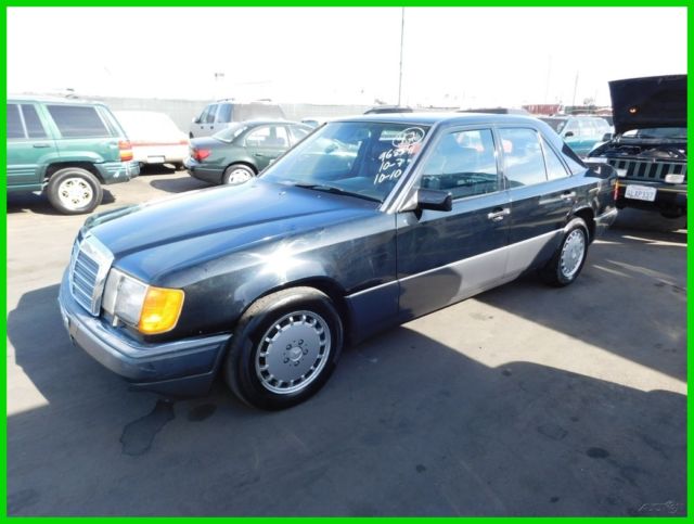 C 1993 Mercedes-Benz 300E 3.2 Used 3.2L I6 12V Automatic Sedan NO RESERVE 1993 Mercedes-Benz 300-Series 300E 3.2 (STD is Estimated)