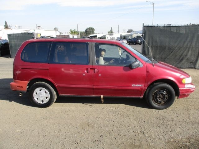 1993 Nissan Quest XE - photo 3