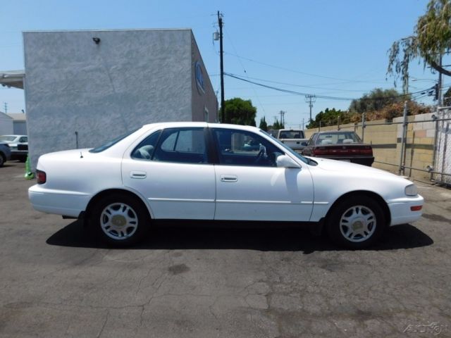 1993 Toyota Camry XLE V6 - photo 6