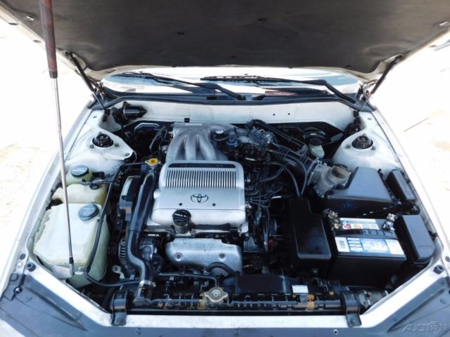 1993 Toyota Camry XLE V6 - photo 9