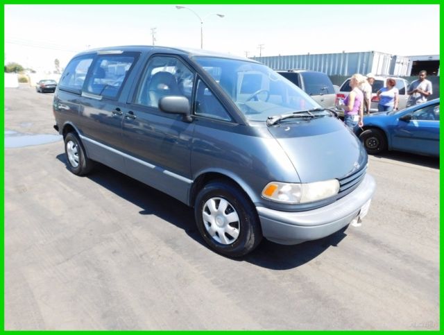 C 1993 Toyota Previa Deluxe Used 2.4L I4 16V Automatic Minivan/Van NO RESERVE 1993 Toyota Previa Deluxe