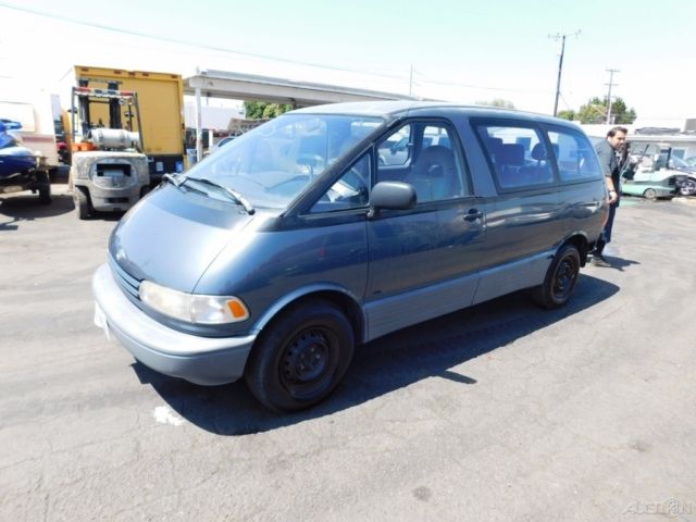 1993 Toyota Previa Deluxe - photo 7