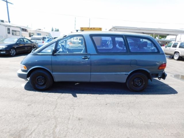 1993 Toyota Previa Deluxe - photo 8