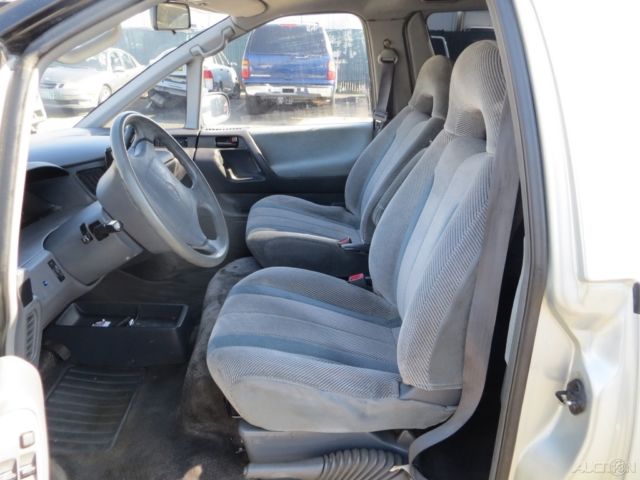 1993 Toyota Previa LE - photo 10