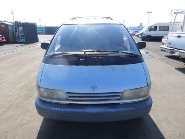 1993 Toyota Previa LE - photo 7