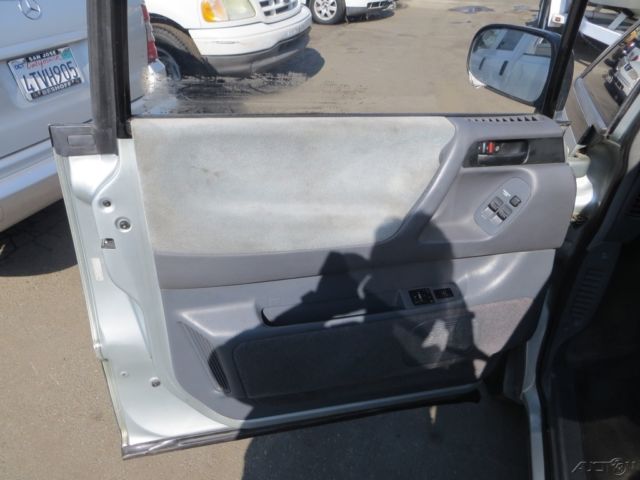 1993 Toyota Previa LE - photo 9