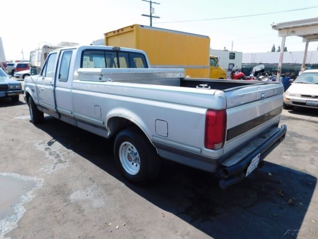 1993 Ford F-150 XL - photo 3