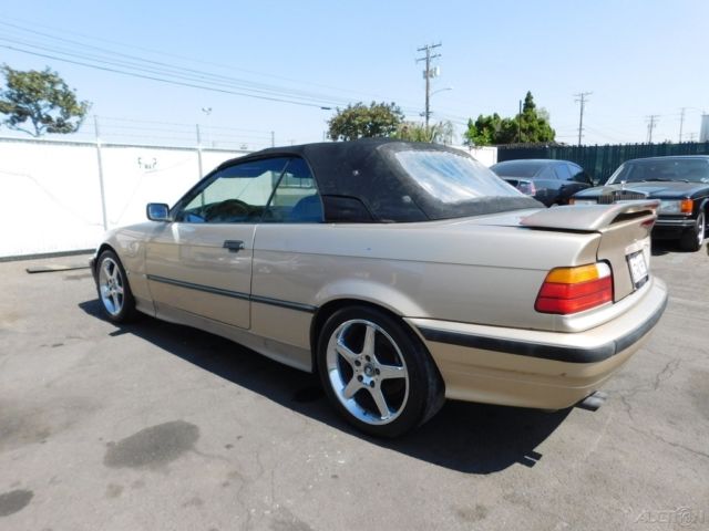 1994 BMW 3-Series i - photo 3