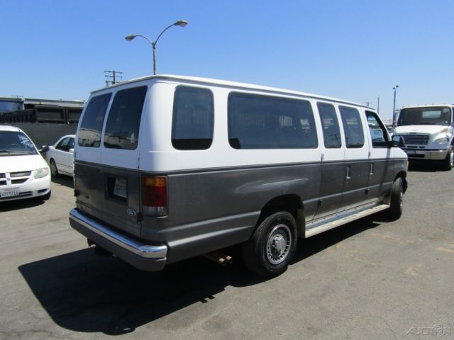 1994 Ford E-Series Van XLT - photo 8
