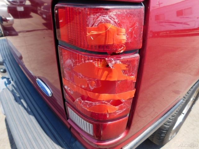 1994 Ford Explorer XLT - photo 11