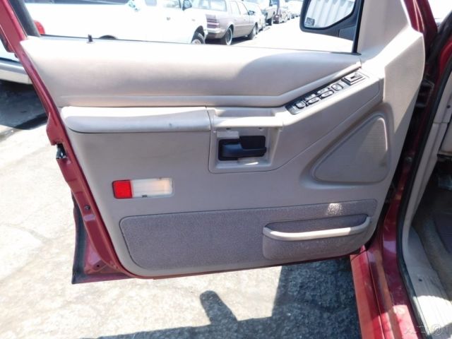1994 Ford Explorer XLT - photo 12