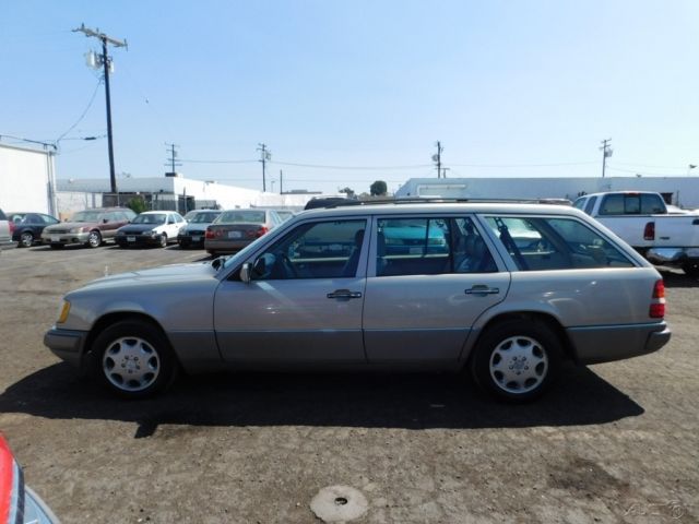 1994 Mercedes-Benz E-Class E320 (STD is Estimated) - photo 2