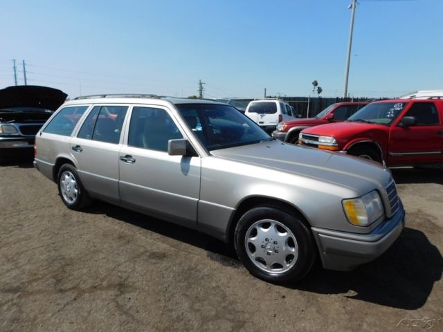 1994 Mercedes-Benz E-Class E320 (STD is Estimated) - photo 7
