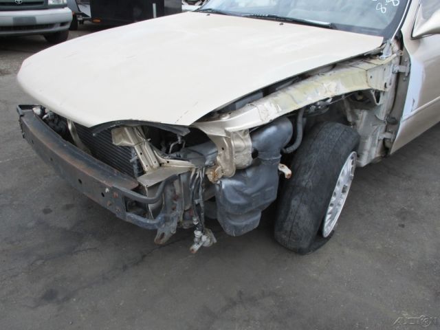 1994 Toyota Camry LE V6 - photo 12