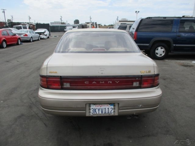 1994 Toyota Camry LE V6 - photo 5