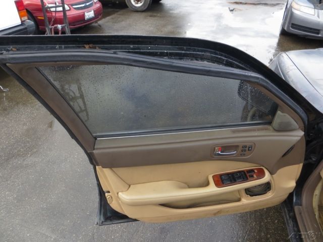 1994 Lexus LS Base Sedan 4-Door - photo 12