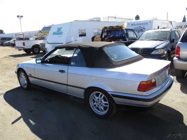 1995 BMW 3-Series i - photo 4