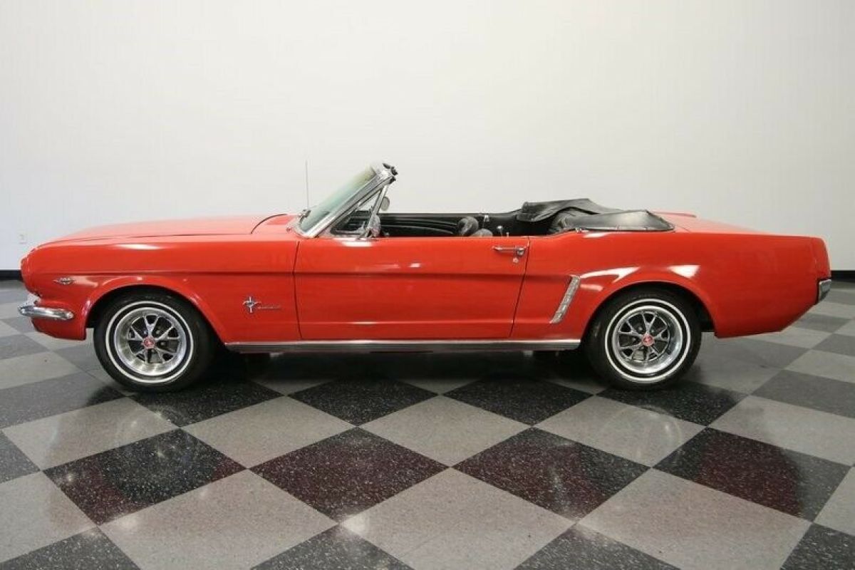 1965 Ford Mustang Convertible - photo 8