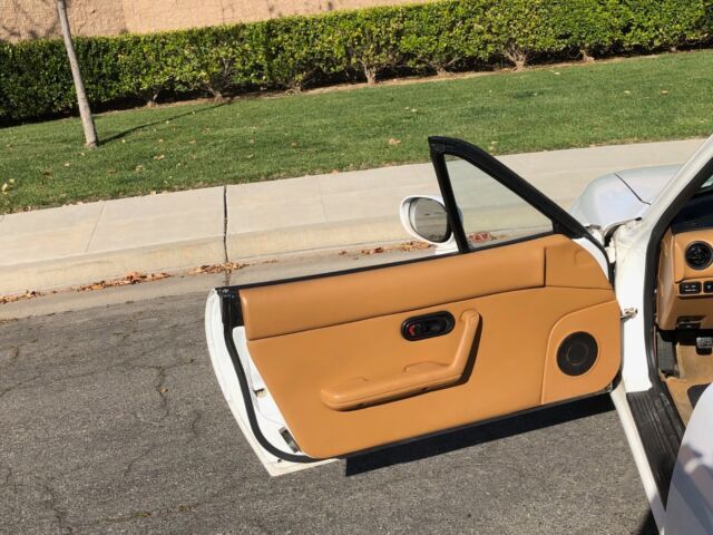 1993 Mazda MX-5 Miata Leather Seats - photo 10