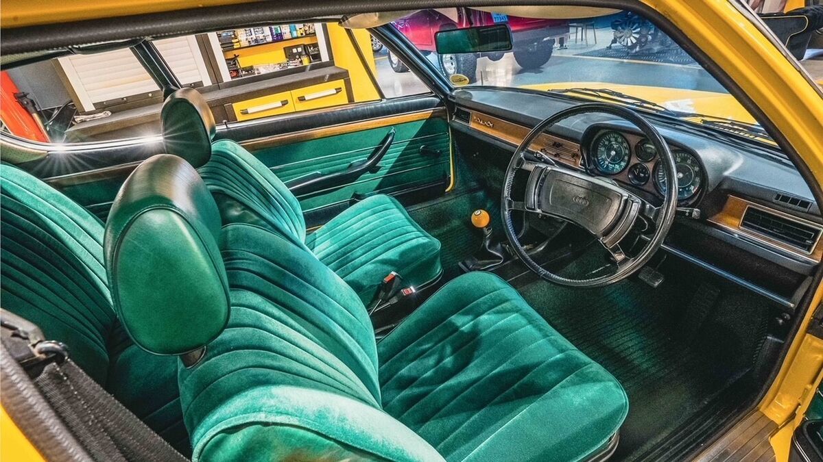 1976 Audi 100 - photo 11