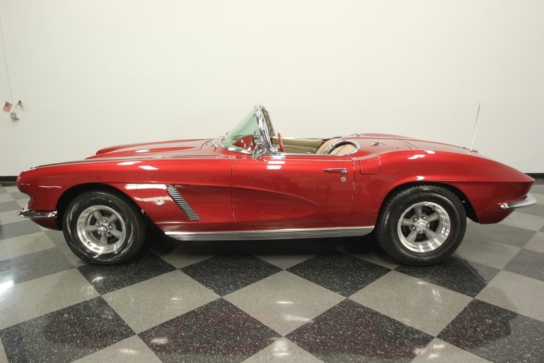 1962 Chevrolet Corvette Custom Convertible - photo 8