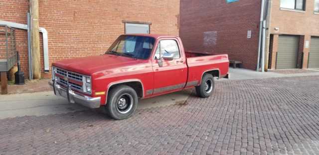 1986 Chevrolet C-10 Custom Deluxe - photo 4