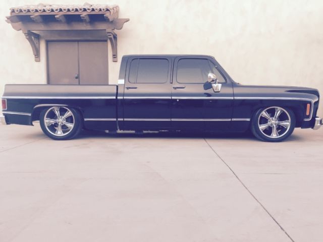 C10, C-10, c10,crew cab, custom,air bagged lowered 1986 GMC c 10 truck 1986 Chevrolet C-10