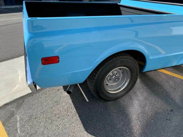 1969 Chevrolet C/K Pickup 1500 - photo 10