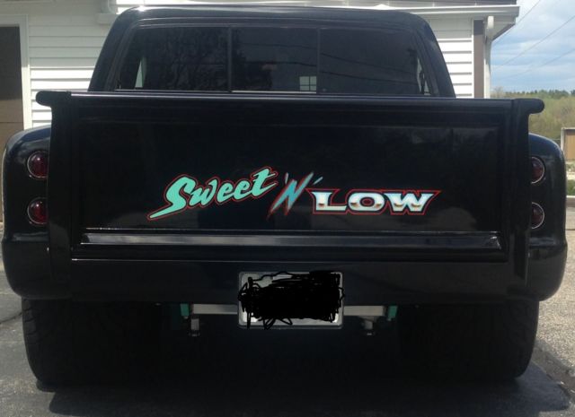 1982 Chevrolet C-10 Ghost Flames - photo 4