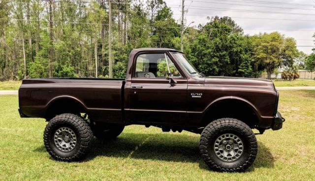 1969 Chevrolet C-10 CUSTOM - photo 2
