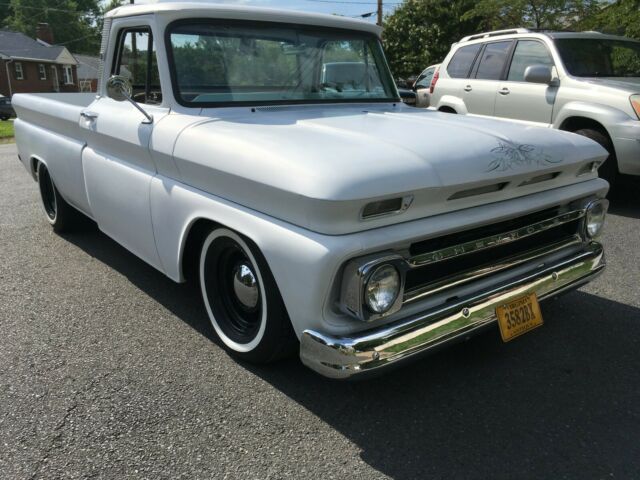 C10 Short Bed Big Rear Window Corvette 350 CI 700 R4 Frame Off No Reserve 1965 Chevrolet C-10 Custom