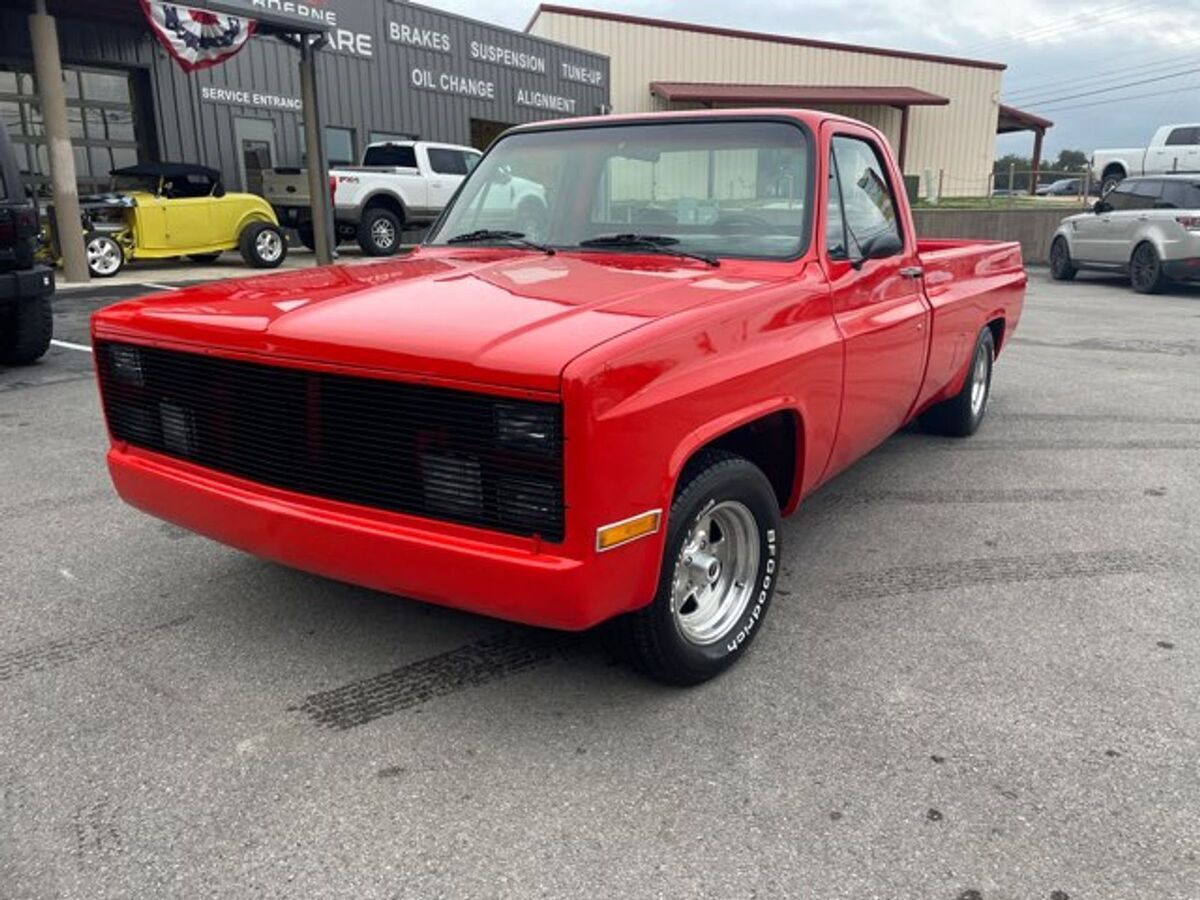 1983 Chevrolet C/K 10 Series - photo 2