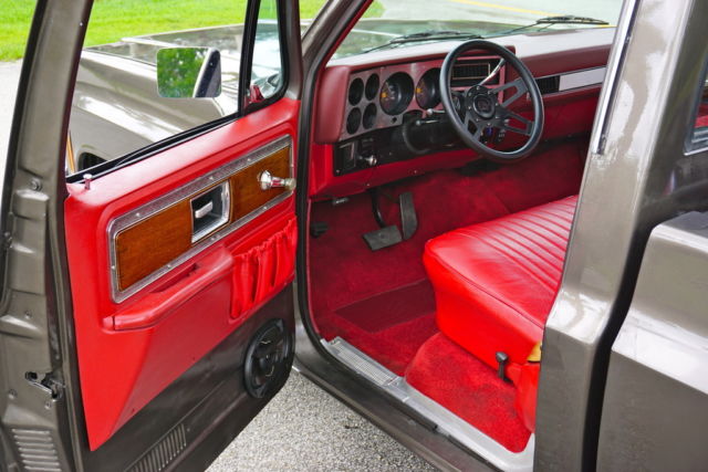 1982 Chevrolet C-10 Silverado - photo 9